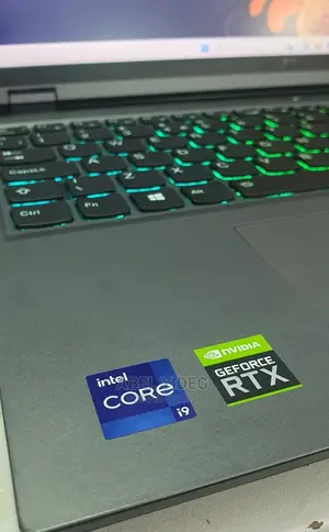 New Laptop Lenovo Legion 7 16GB Intel Core i9 SSD 1T