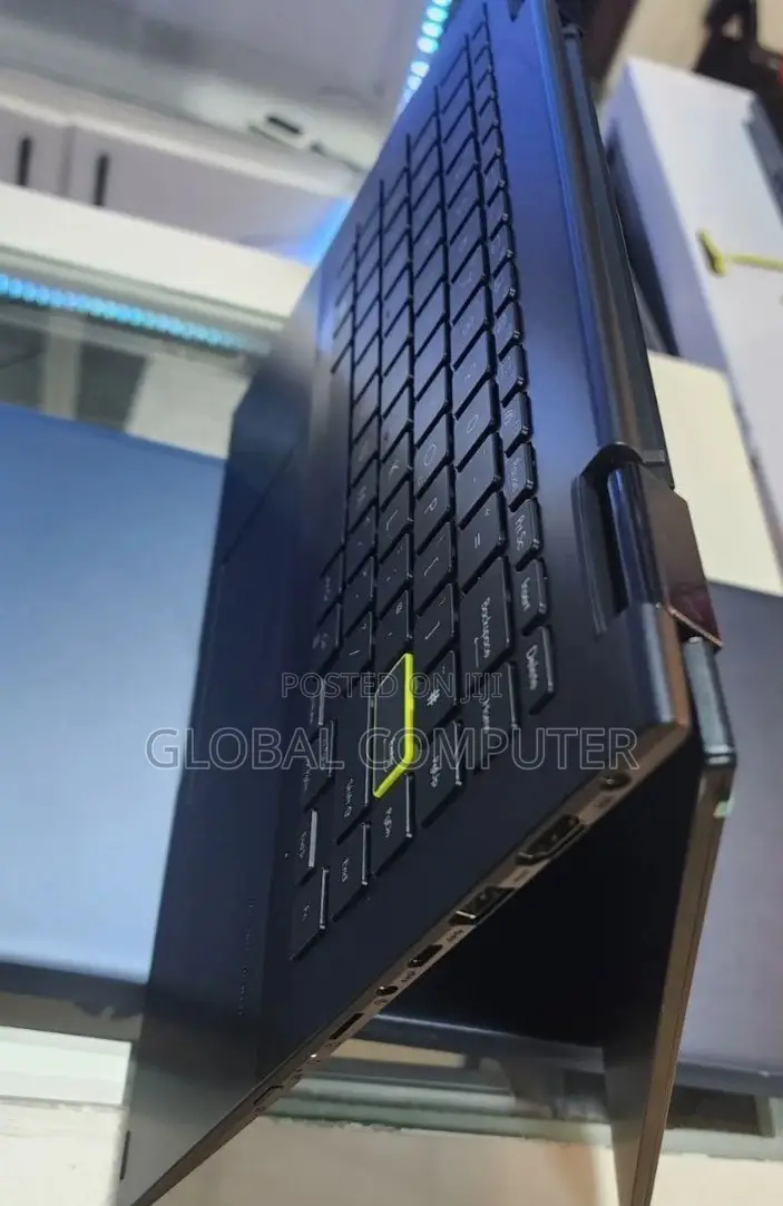 New Laptop MSI Katana GF66 16GB Intel Core i7 SSD 1T