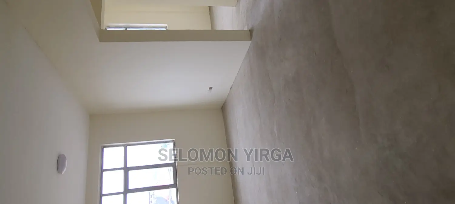 መጋዘን አለ የሚከራይ