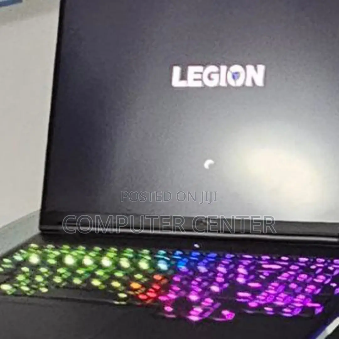 New Laptop Lenovo Legion 7 32GB Intel Core i7 SSD 1T