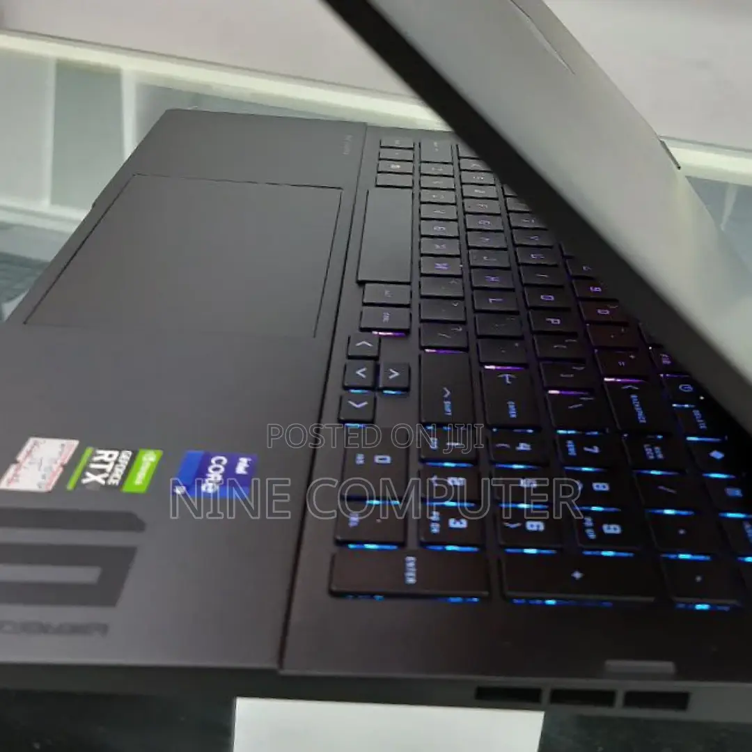 New Laptop HP Omen 15 16GB Intel Core I9 SSD 1.5T