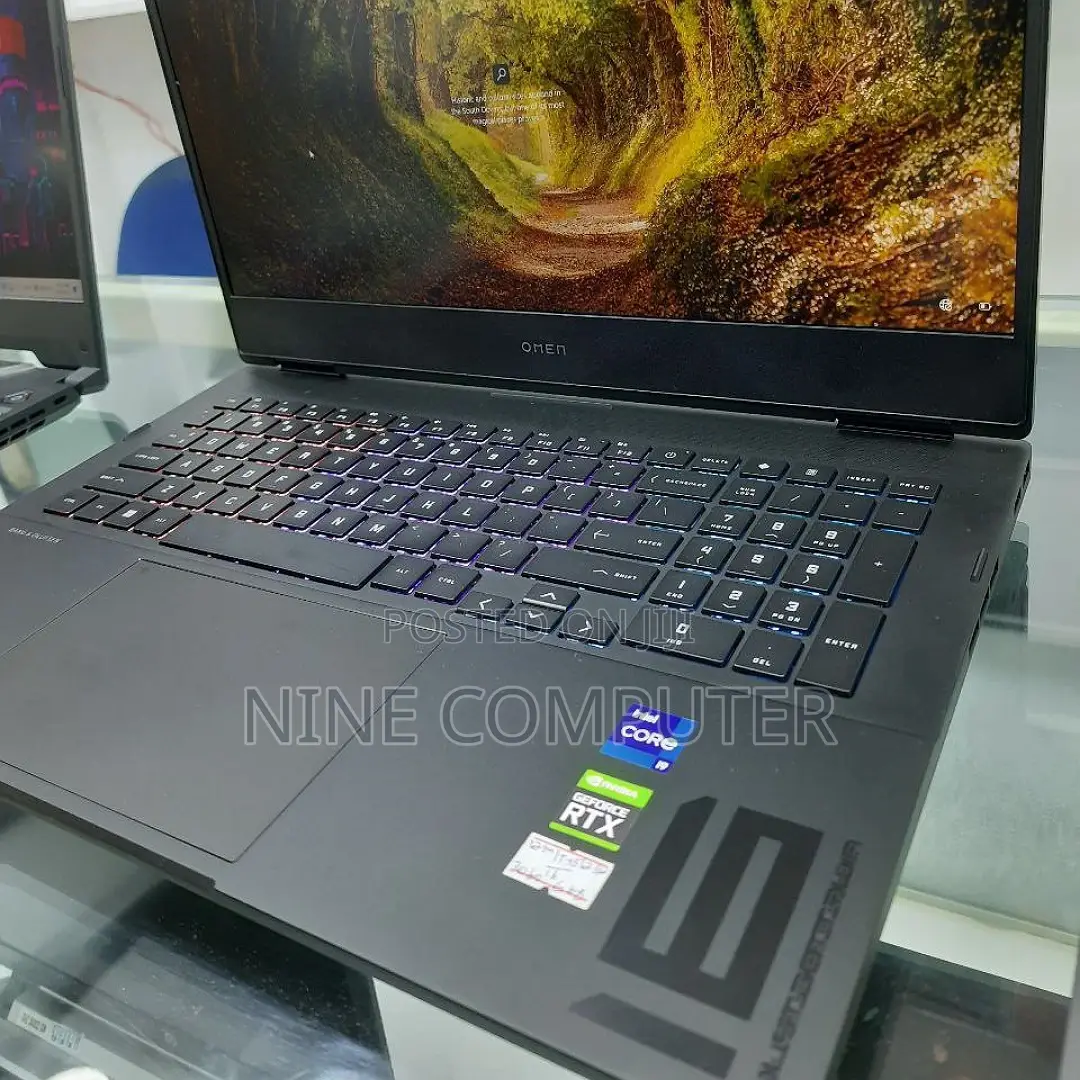 New Laptop HP Omen 15 16GB Intel Core I9 SSD 1.5T
