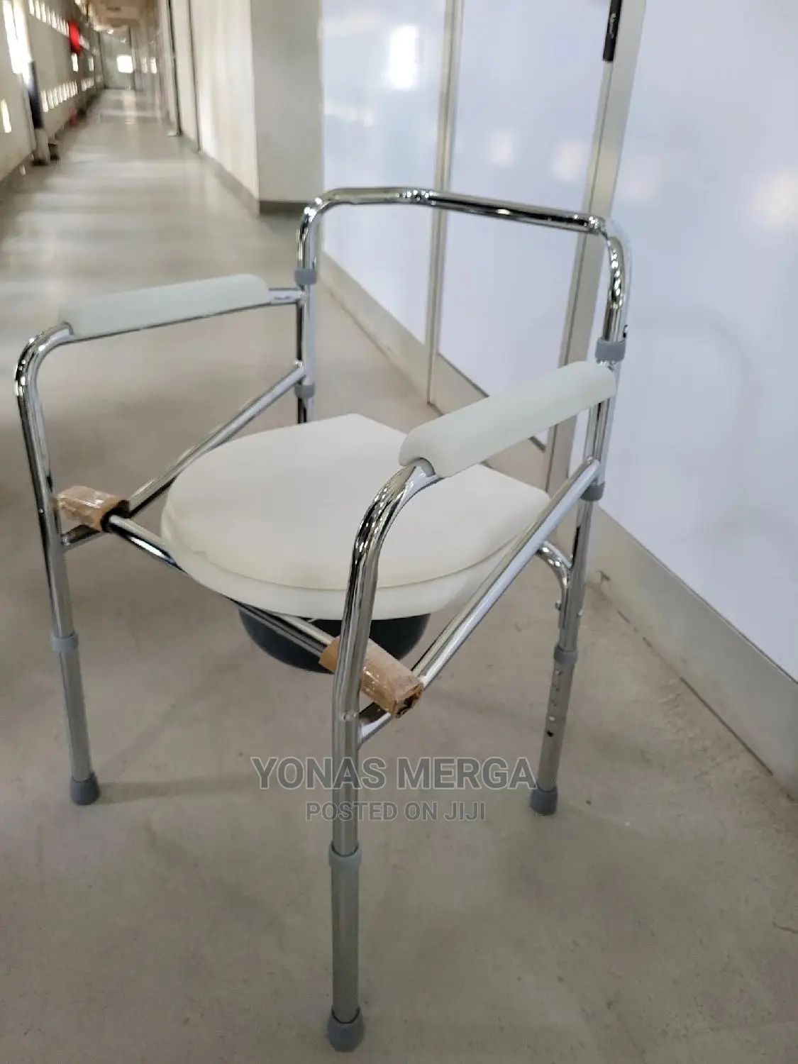 Commode Chair Household Stool Chair Toilet Seat and Frame