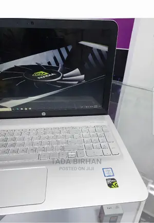 Laptop HP 14-Dq1025cl 8GB Intel Core I5 HDD+SSD 1T