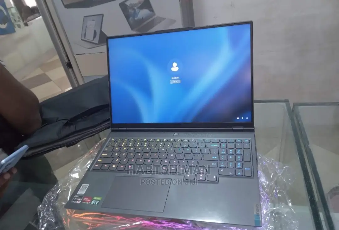 New Laptop Lenovo Legion 5 32GB AMD Ryzen 9 SSD 1T