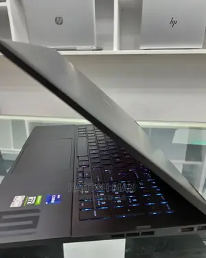 New Laptop HP Omen 15 16GB Intel Core I9 SSD 1T