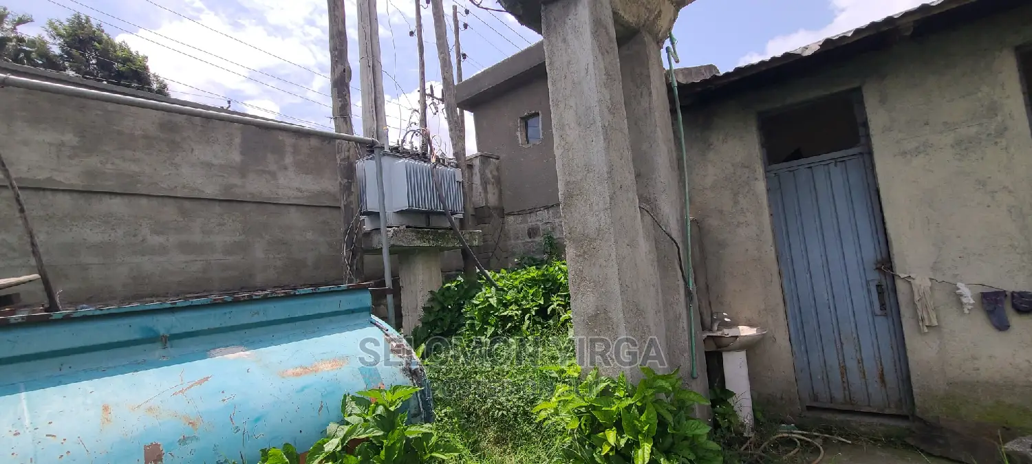 የሚከራይ መጋዘን አለ