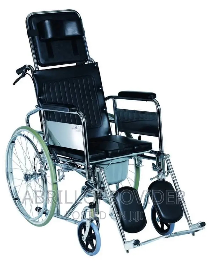 የራሱ ፖፖ ያለው እንዲሁም ለመዘርጋት ቀላል Commode Reclining Wheelchair