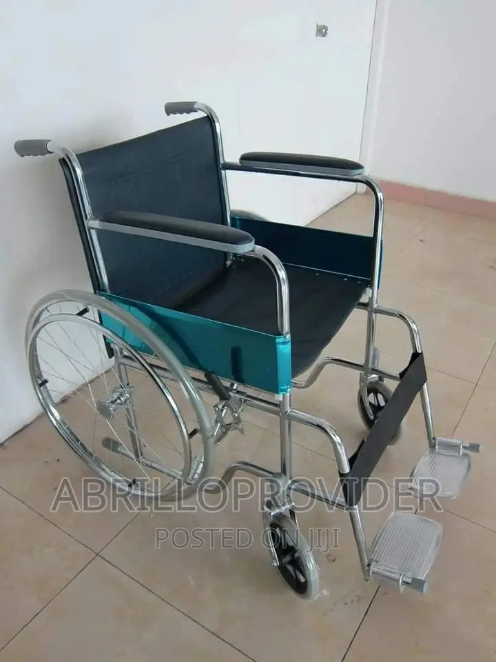 Light Almunium Wheelchair FST45