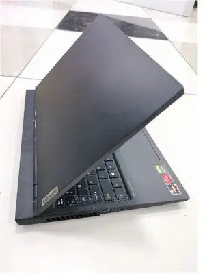 New Laptop Lenovo Legion 5 8GB AMD Ryzen 5 SSD 256GB