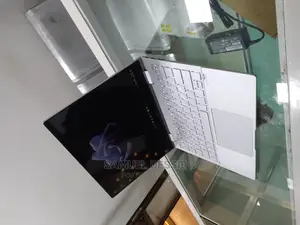 New Laptop HP Envy X360 8GB Intel Core I7 SSD 512GB