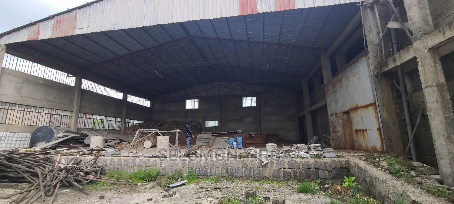 ለክራይ የቀረበ መጋዘን አለ