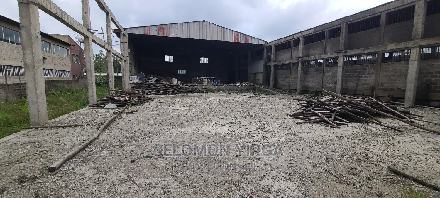 ለክራይ የቀረበ መጋዘን አለ