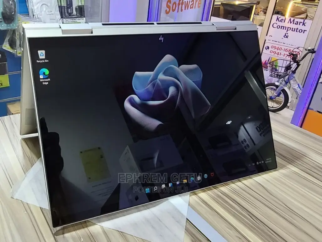 New Laptop HP Envy X360 16GB Intel Core I7 SSD 1T