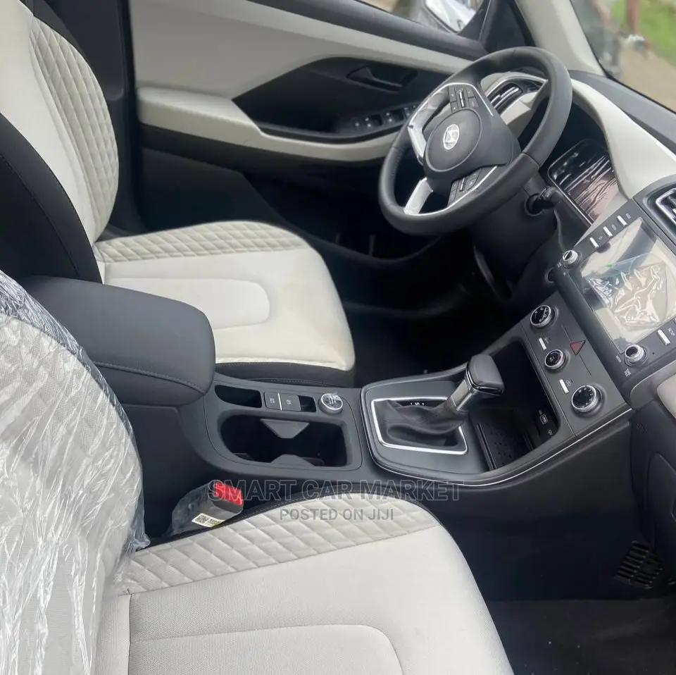 New Hyundai Creta 2023 Silver