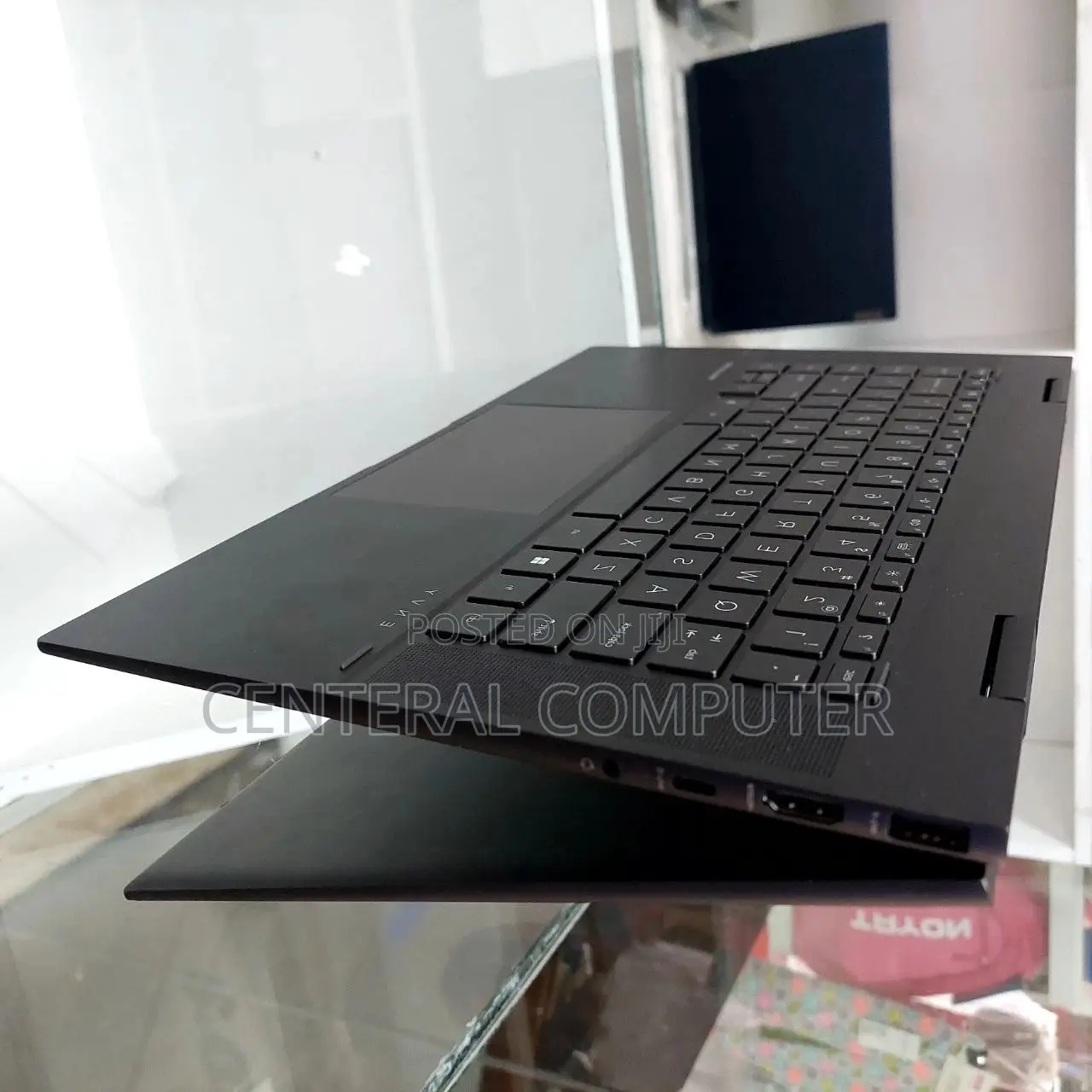 New Laptop HP Envy 15 16GB AMD Ryzen 7 SSD 512GB