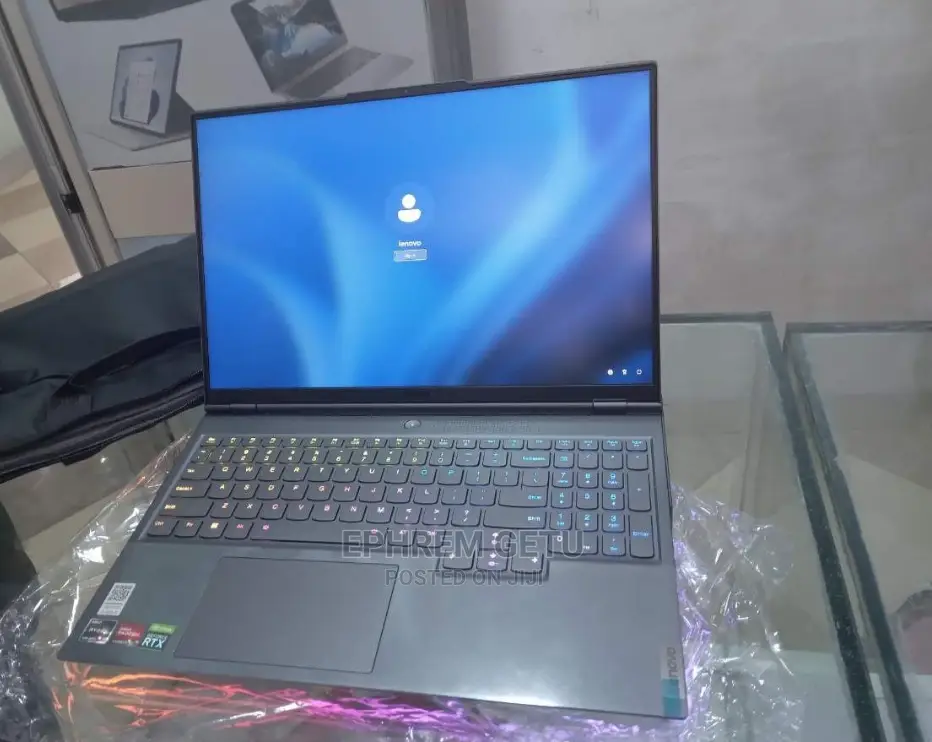 New Laptop Lenovo Legion 5 32GB AMD Ryzen 9 SSD 1T