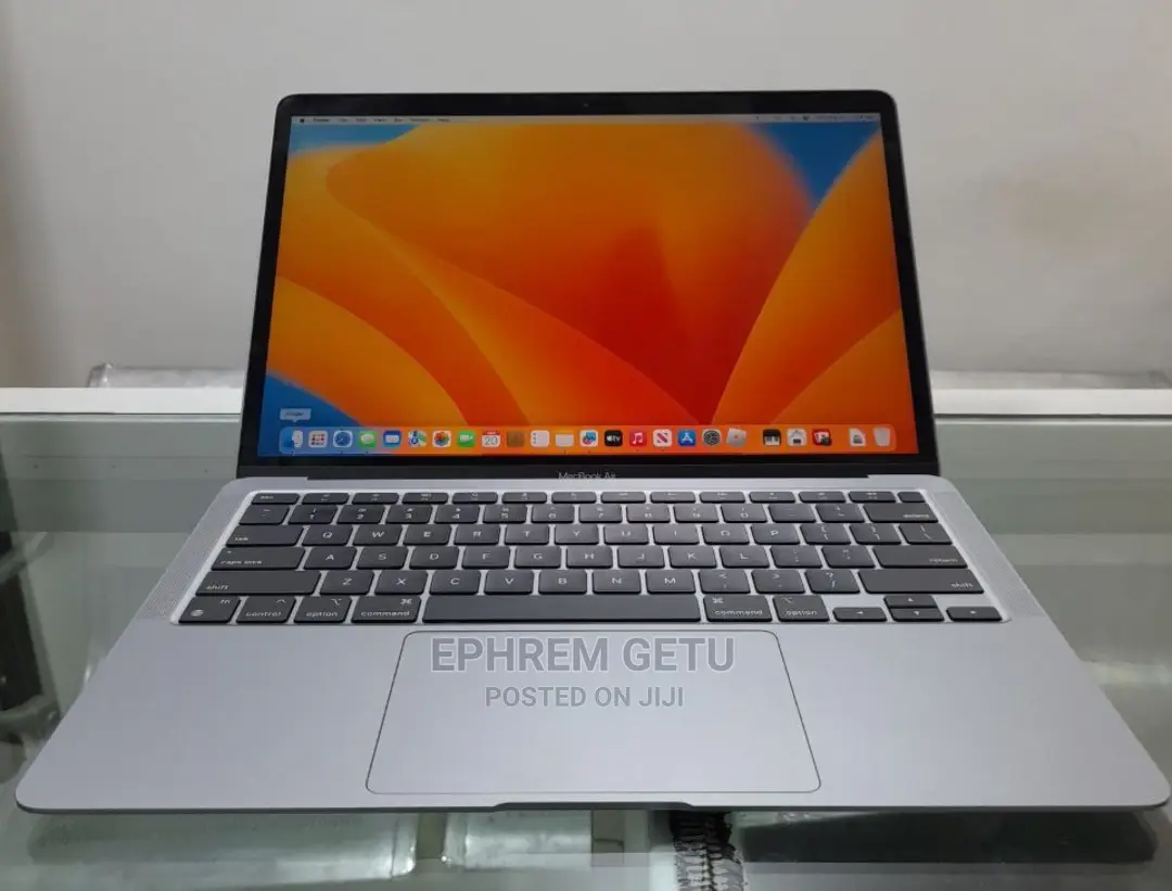 New Laptop Apple MacBook Air 2020 M1 8GB Apple M1 SSD 256GB