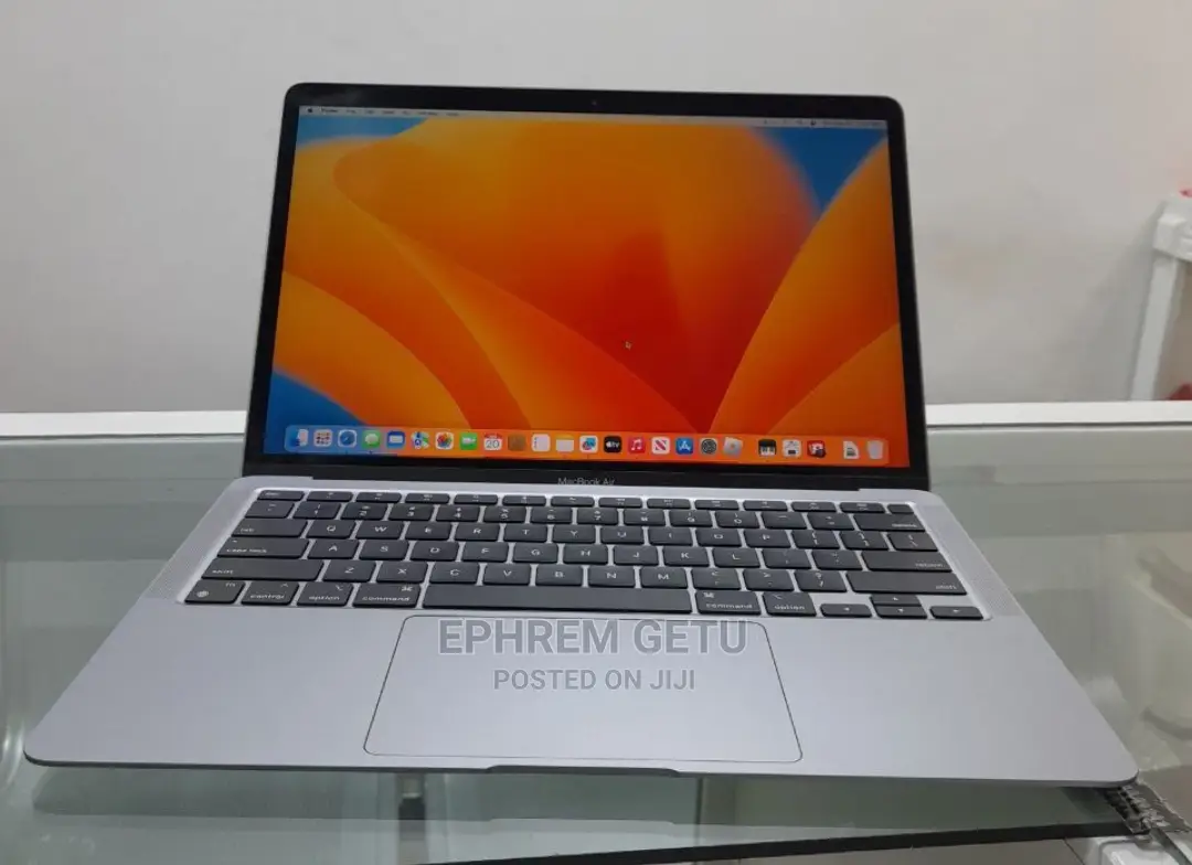 New Laptop Apple MacBook Air 2020 M1 8GB Apple M1 SSD 256GB