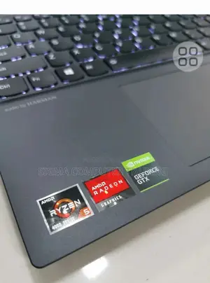 New Laptop Lenovo Legion 5 8GB AMD Ryzen 5 SSD 256GB