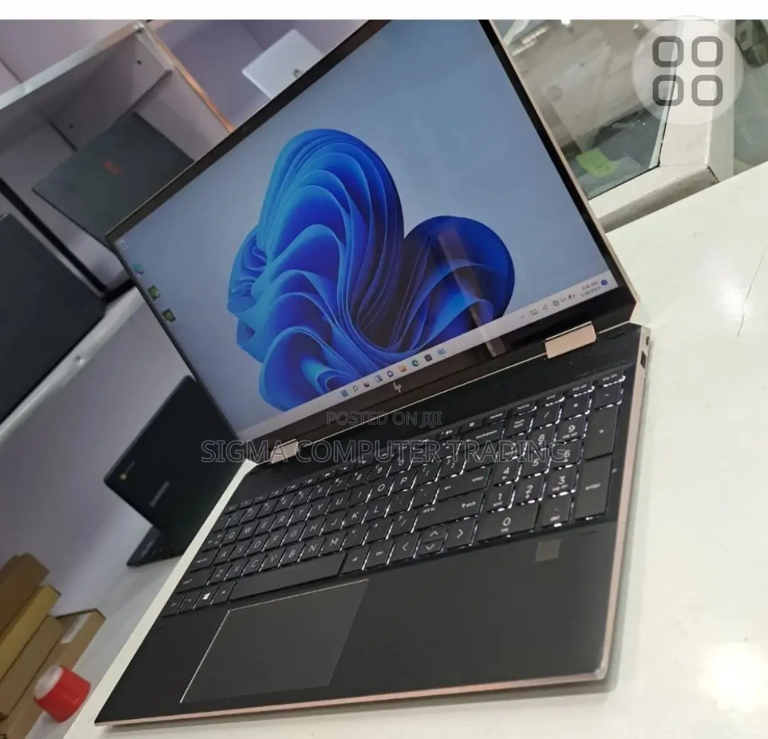 New Laptop HP Spectre X360 16GB Intel Core i7 SSD 512GB