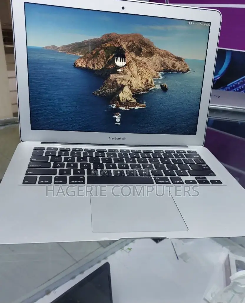 New Laptop Apple MacBook Air 8GB Intel Core I7 SSD 256GB