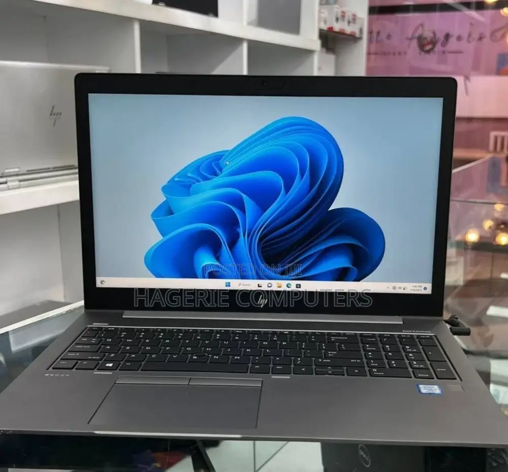 New Laptop HP ZBook 15 G2 16GB Intel Core I7 SSD 512GB