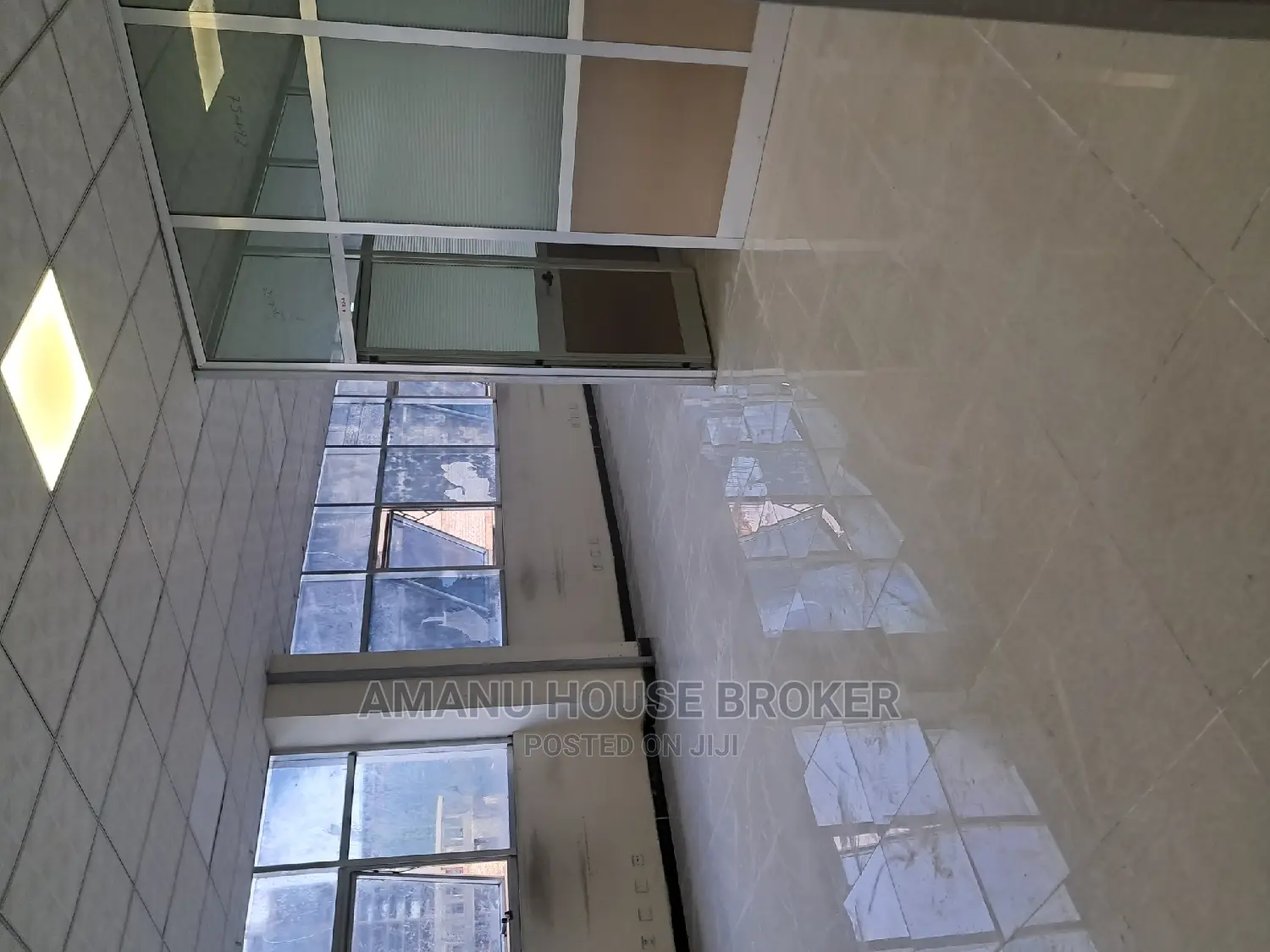 Urgent Office for Rent 160sqm