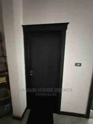 አስቸኳይ የሚሸጥ አፓርትመንት 115sqm 3መኝታ