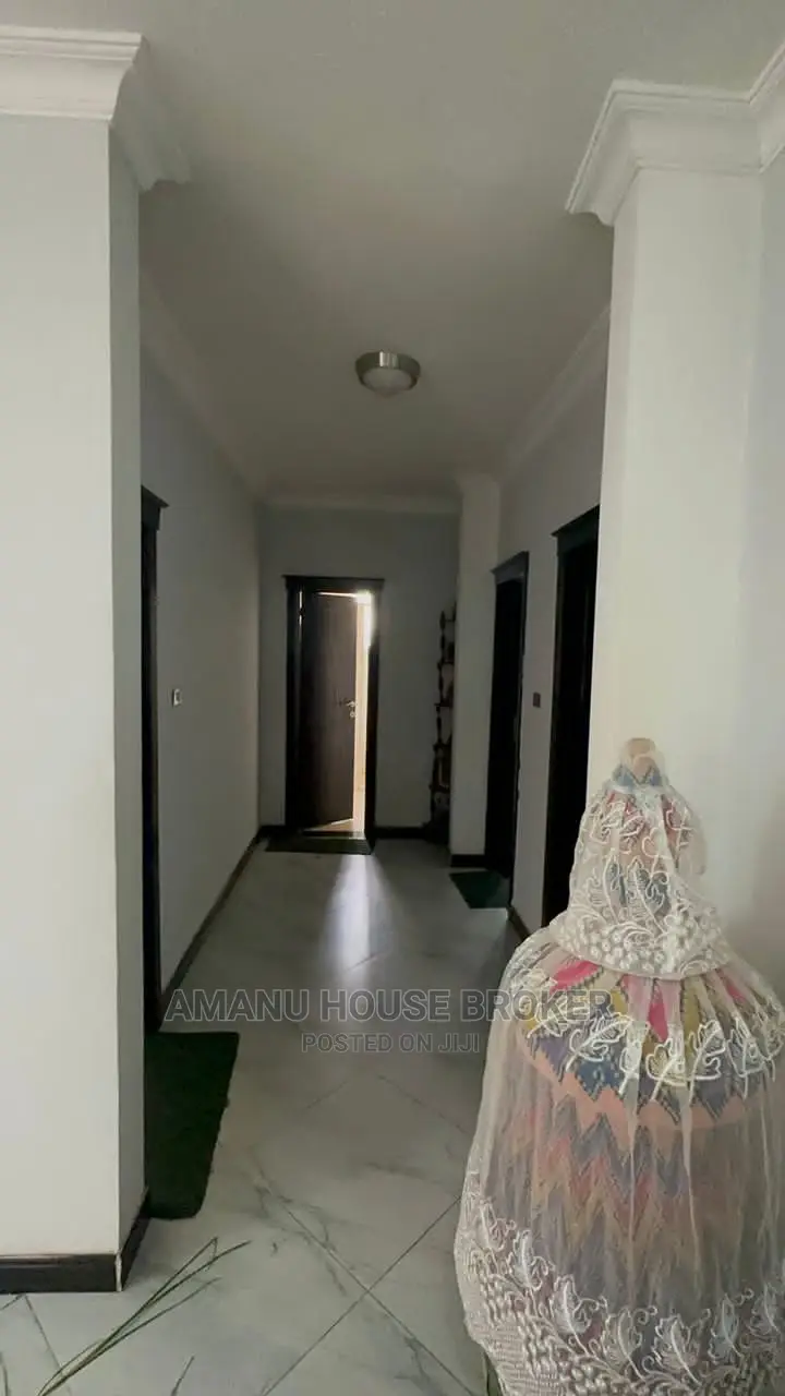 አስቸኳይ የሚሸጥ አፓርትመንት 115sqm 3መኝታ