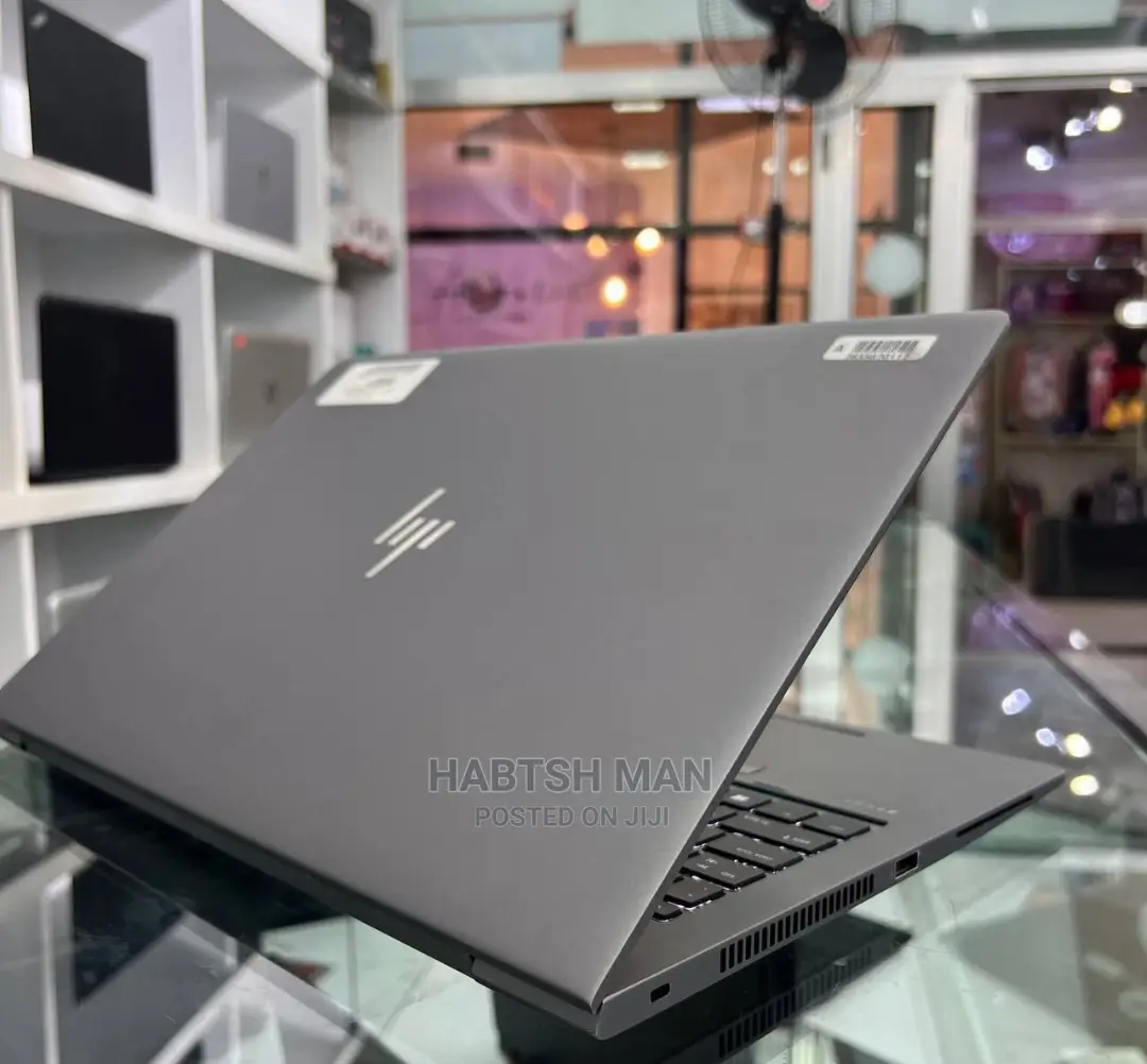 New Laptop HP ZBook 15 16GB Intel Core I7 SSD 512GB