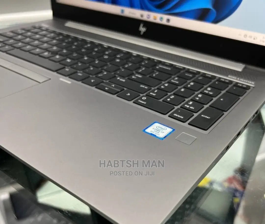 New Laptop HP ZBook 15 16GB Intel Core I7 SSD 512GB