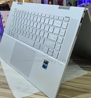 New Laptop HP Envy X360 16GB Intel Core I7 SSD 1T