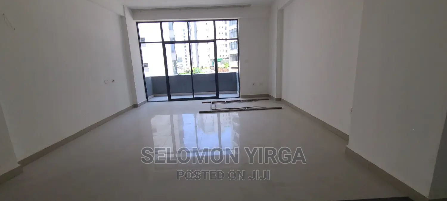 3bdrm Apartment in አድስ አበባ, Bole for sale
