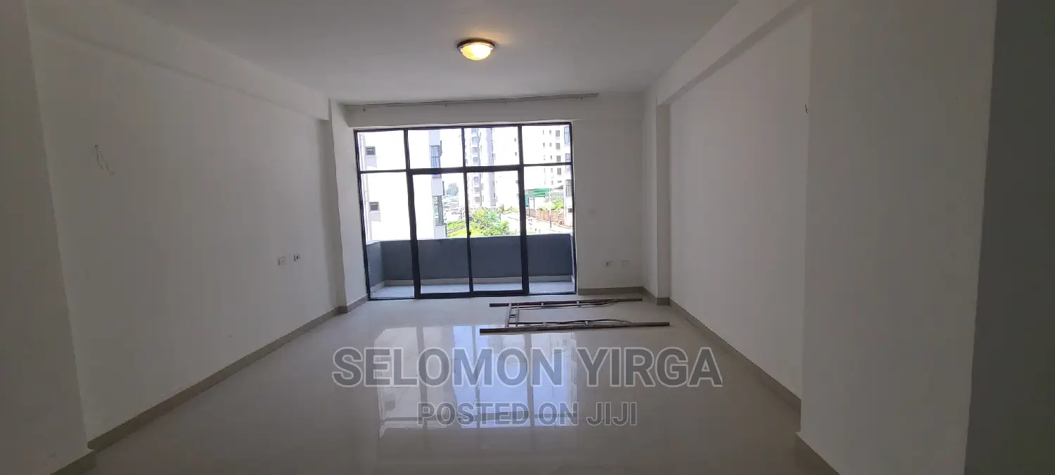 3bdrm Apartment in አድስ አበባ, Bole for sale