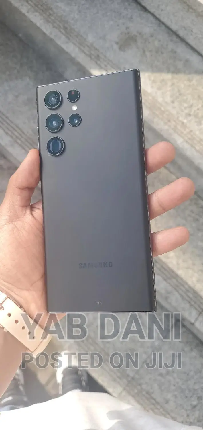 New Samsung Galaxy S22 Ultra 5G 512 GB Black