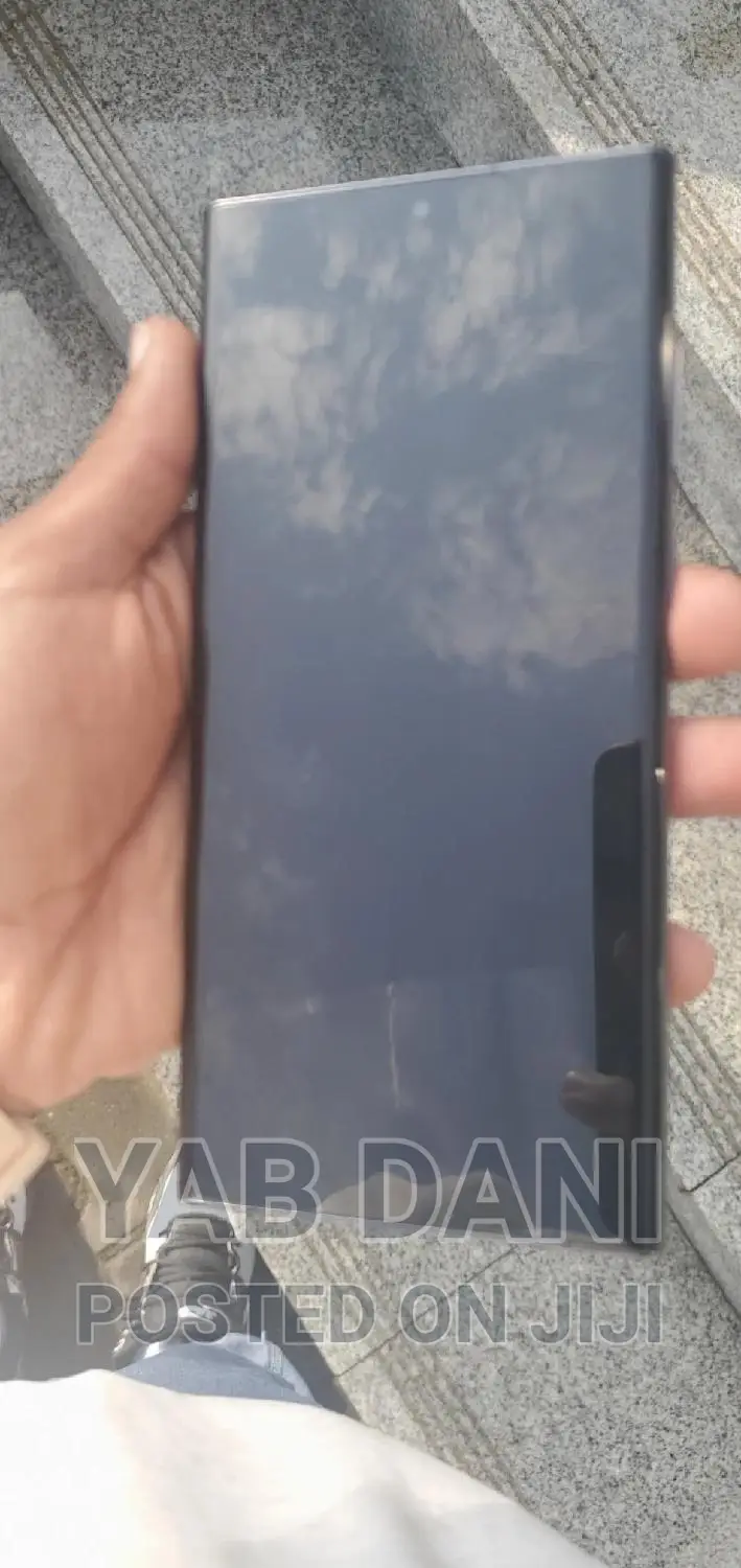 New Samsung Galaxy S22 Ultra 5G 512 GB Black