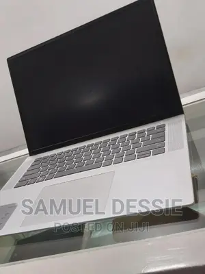 New Laptop Dell Inspiron 15 16GB Intel Core I7 SSD 512GB