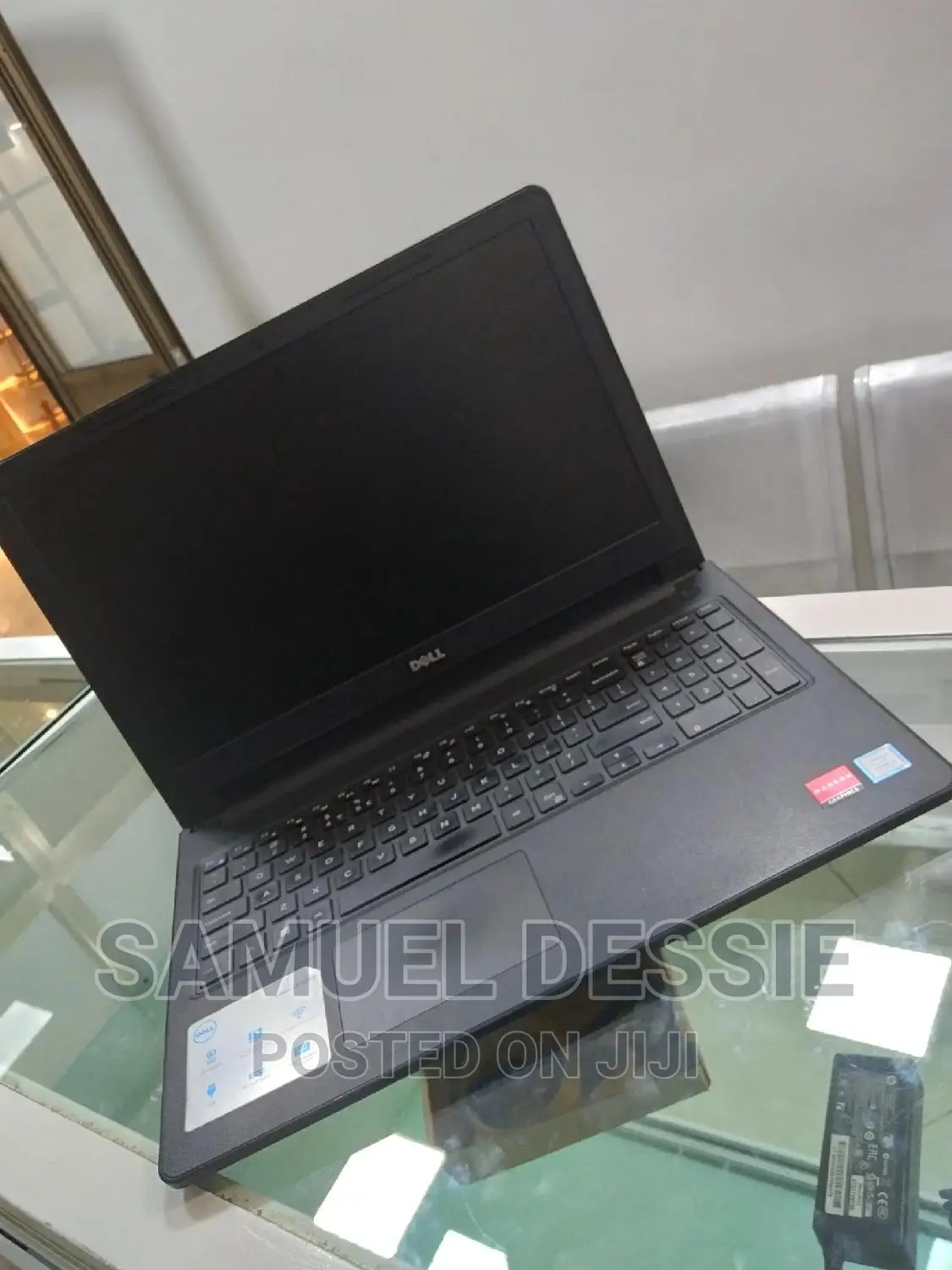 New Laptop Dell Inspiron 15 8GB Intel Core I5 HDD 1T