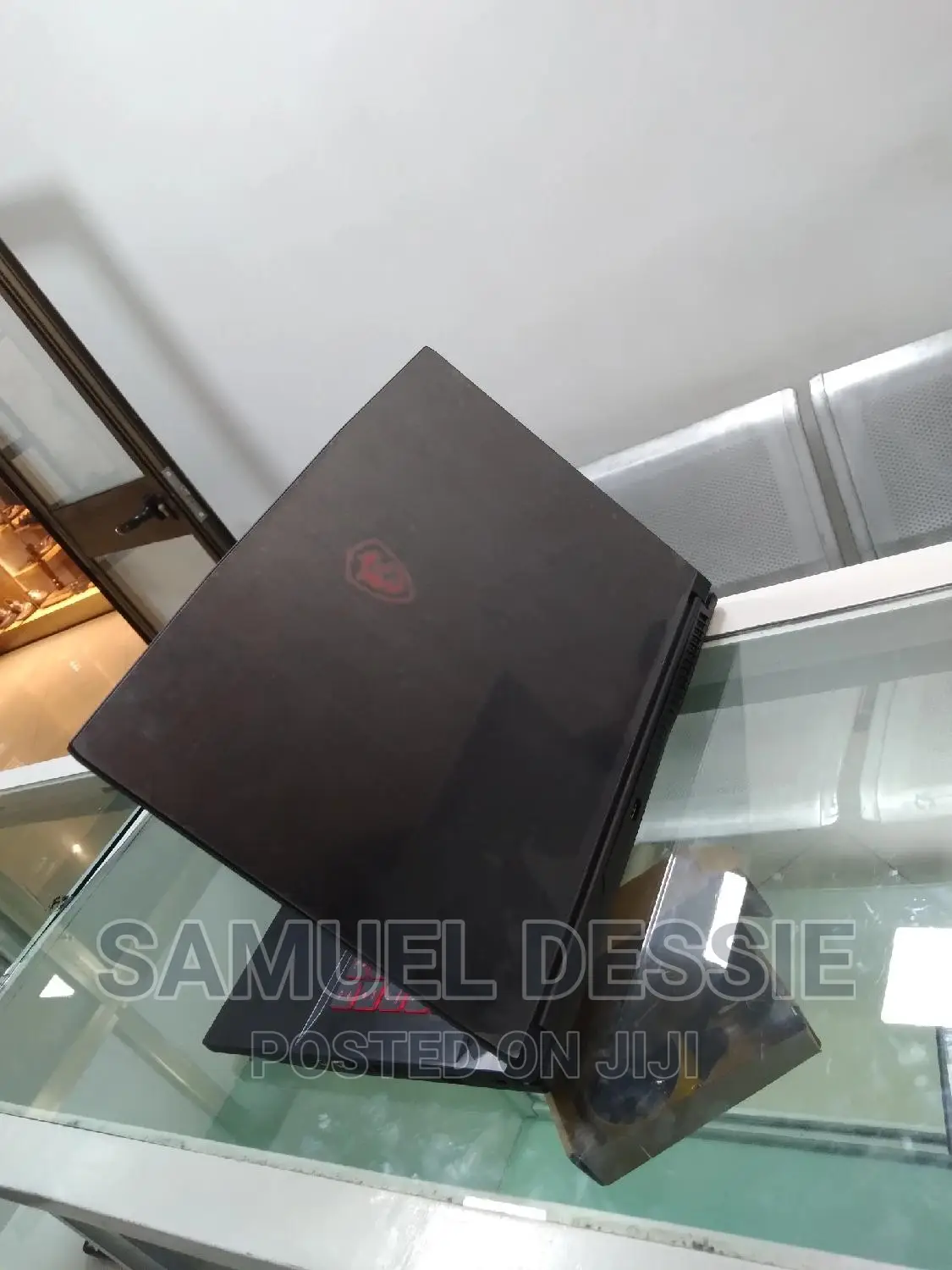 New Laptop MSI GF63 8GB Intel Core I5 SSD 512GB