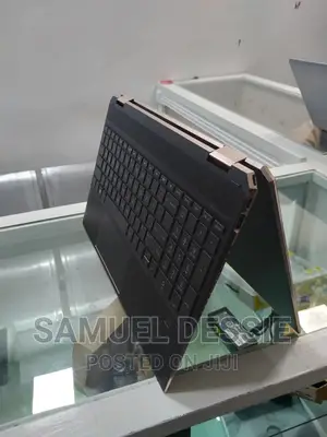 New Laptop HP Spectre X360 16GB Intel Core I7 SSD 512GB