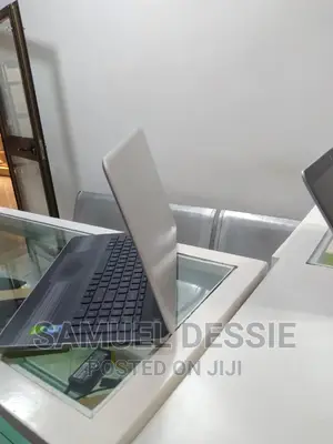 New Laptop HP Pavilion 15 8GB Intel Core I5 HDD 1T