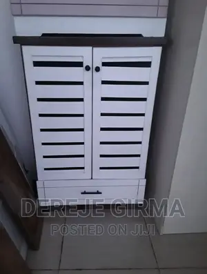 የጫማ መደርደሪያ