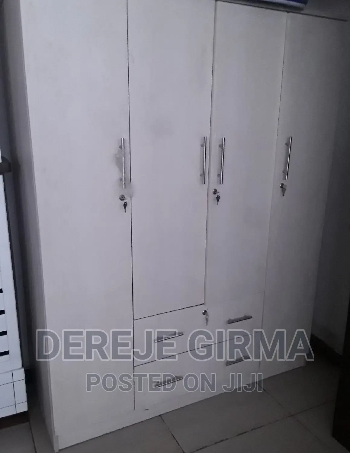 1.50ሳሜ ላምኔት ቁም ሳጥን