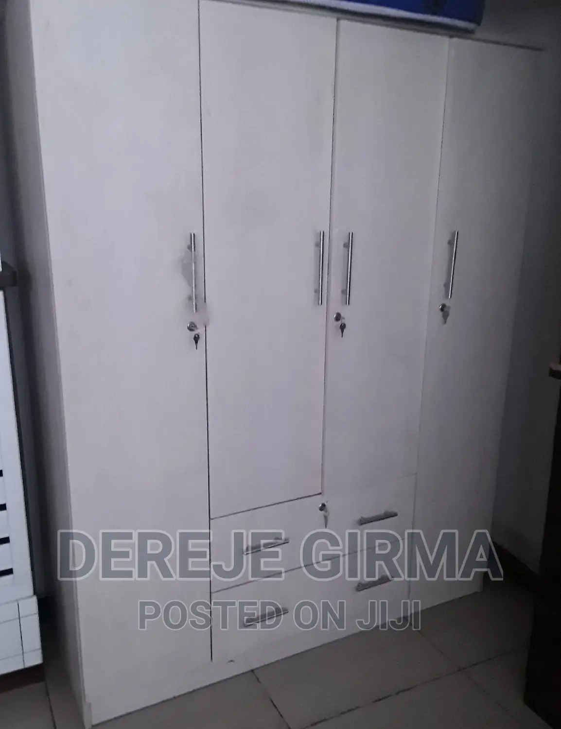 1.50ሳሜ ላምኔት ቁም ሳጥን