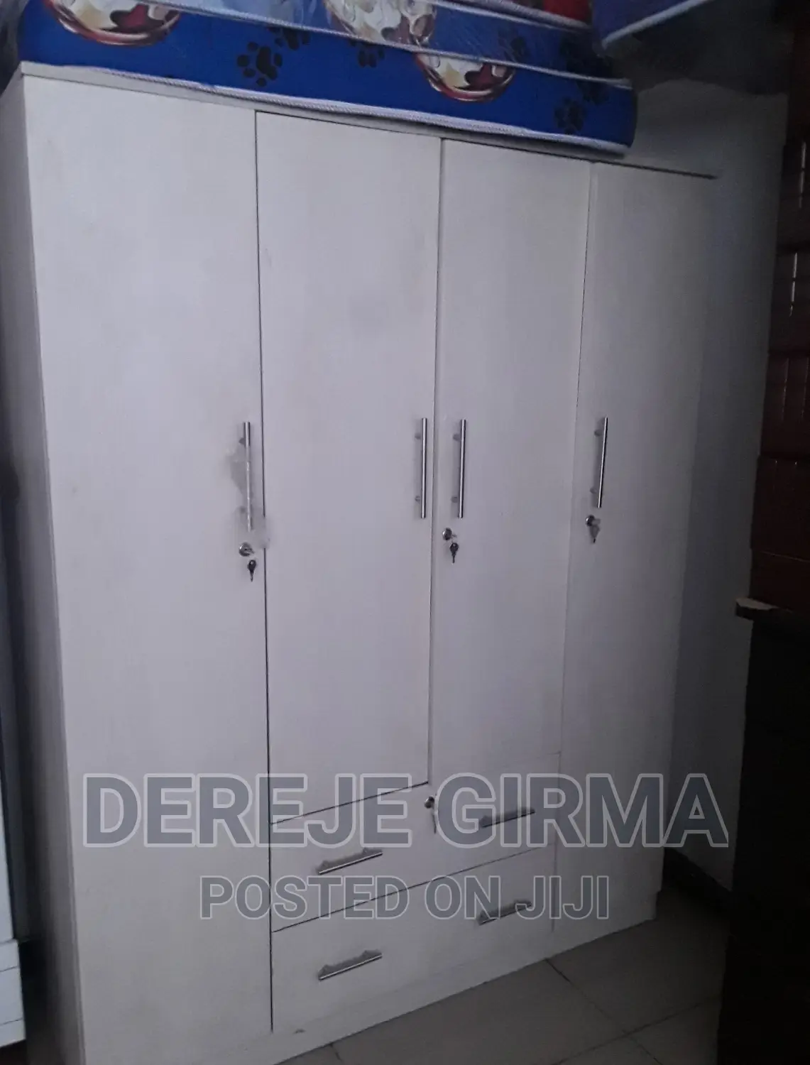 1.50ሳሜ ላምኔት ቁም ሳጥን