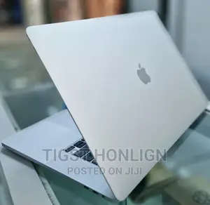 New Laptop Apple MacBook Pro 2019 32GB Intel Core I9 SSD 1T