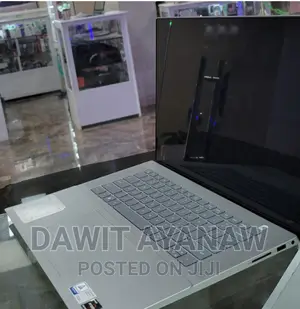 Photo - New Laptop Dell Inspiron 15 16GB AMD Ryzen 7 SSD 1T