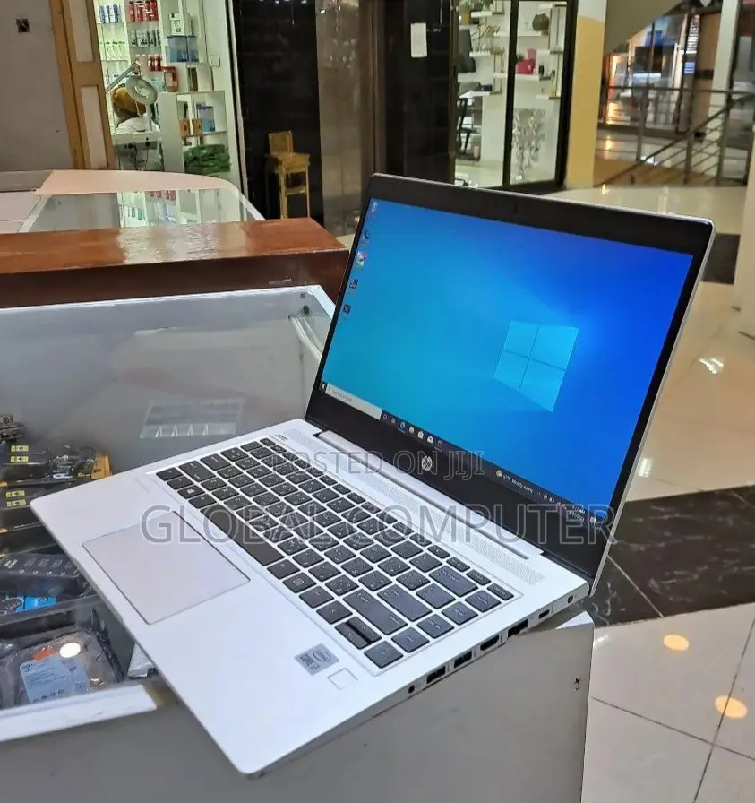 New Laptop HP 340s G7 8GB Intel Core I7 SSD 512GB