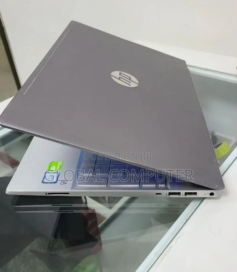 New Laptop HP Pavilion X2 10 8GB Intel Core I7 SSD 512GB